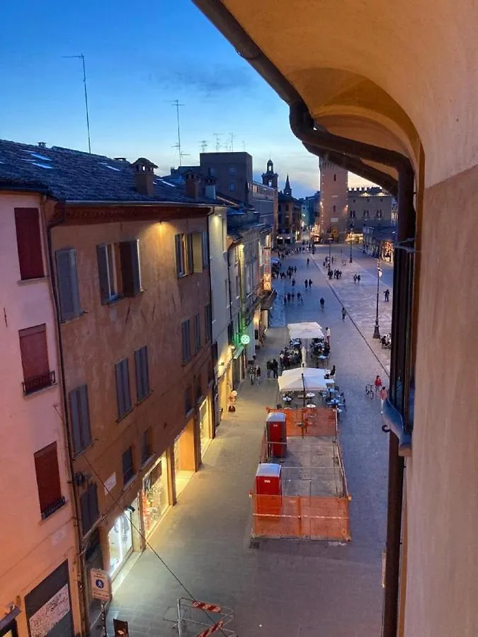 Maison Contrari Ferrara Italia